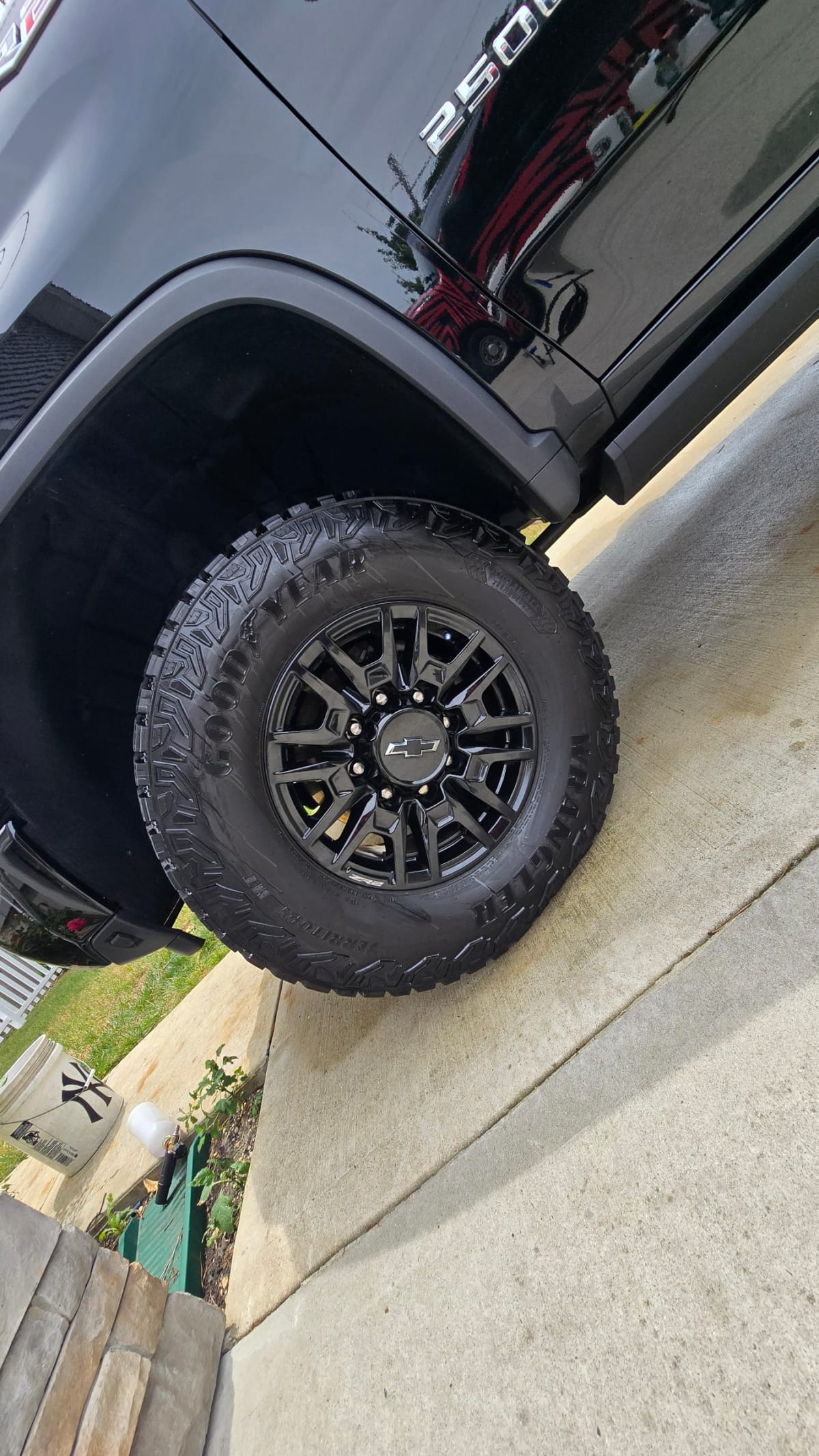 Tires dressed, wheels detailed by Jarets Detailing, Manchester